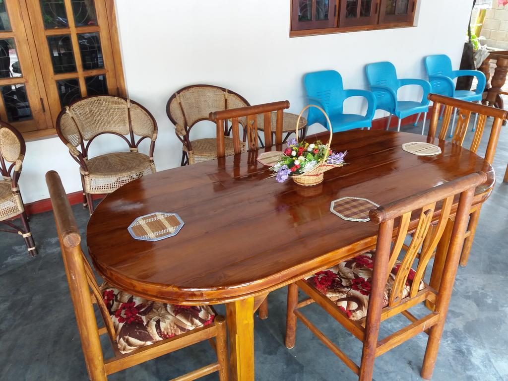 Canal Side Guest House Polonnaruwa Exterior foto